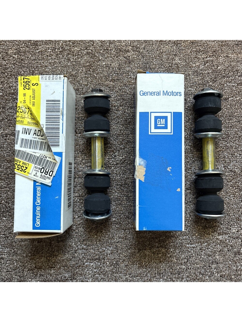New NOS GM 7.240 Part # 25679062 (2) Stabilizer Link = 25715924 Fit's 1985-2011